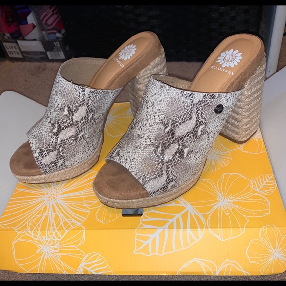 Heels - Picture 3 of 5